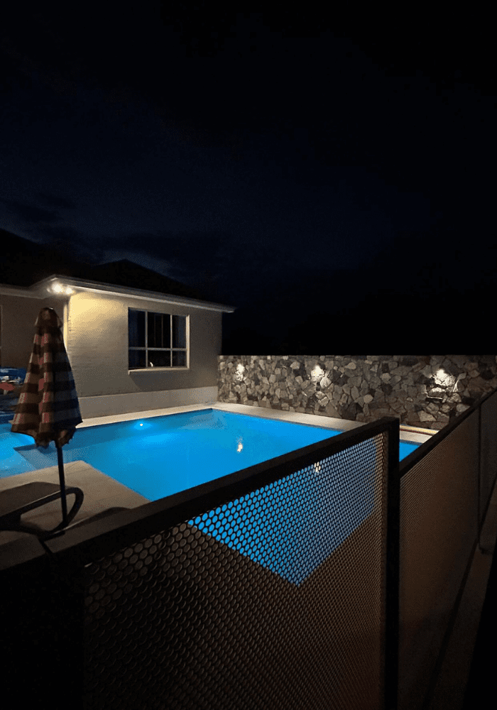 Outdoor lighting installation Outdoor lighting installation